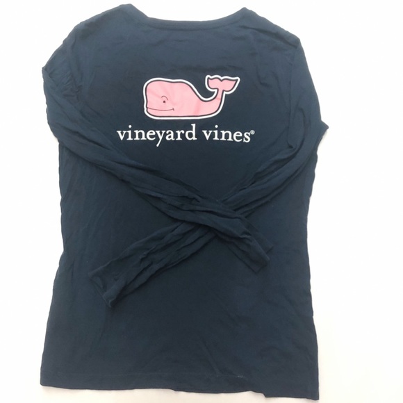 Vineyard Vines Tops - Long sleeve vineyard vines